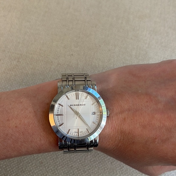 Burberry Watch BU1350 - Picture 2 of 8